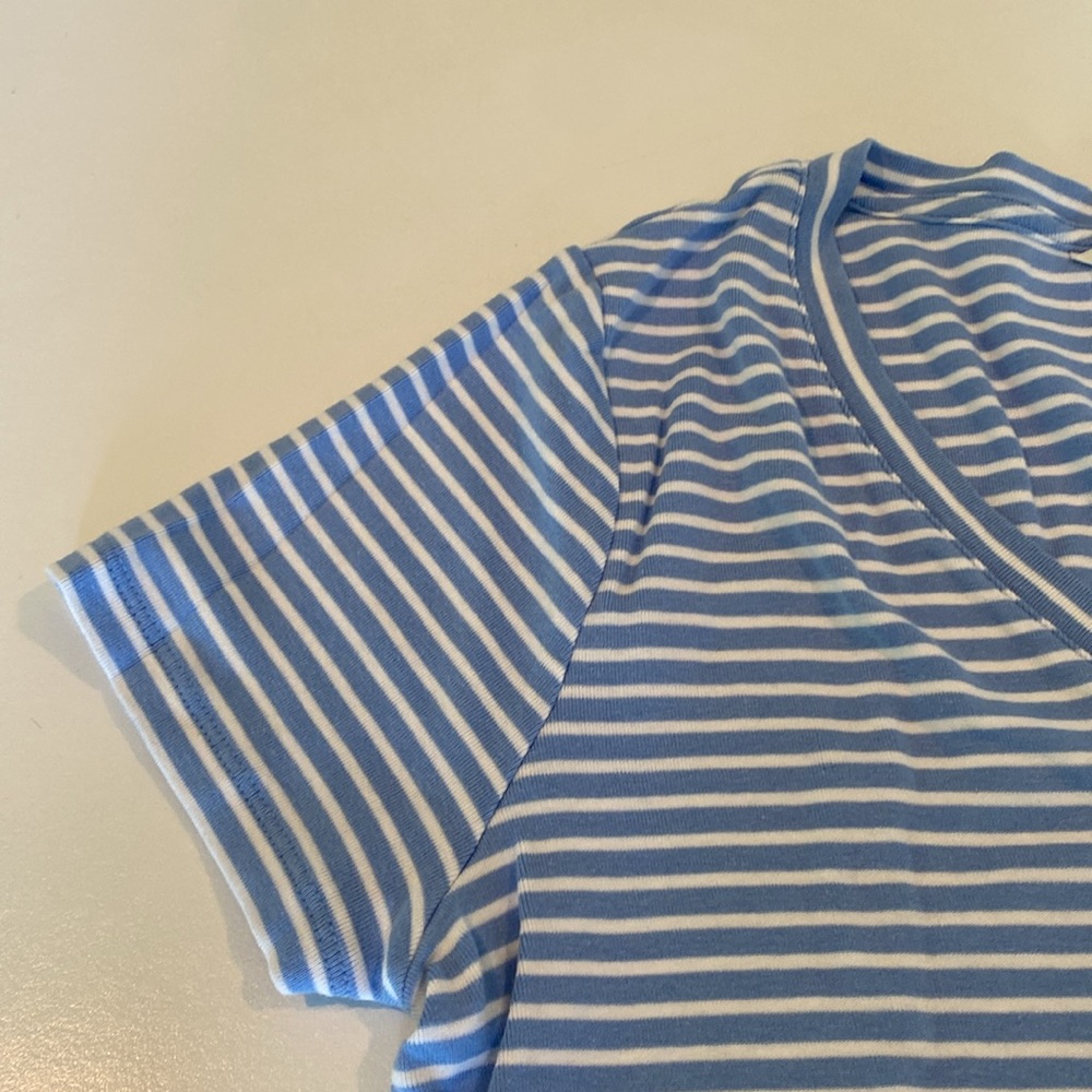 VINEYARD VINES Women’s Size Large short sleeve shirt - Picture 3 of 5